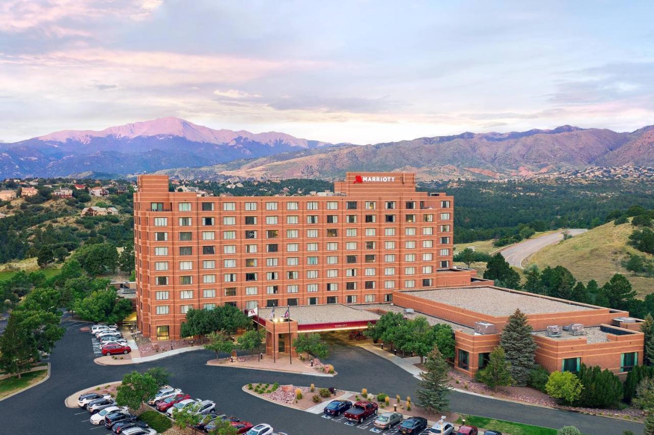 Colorado Springs Marriott Hotel Exterior photo